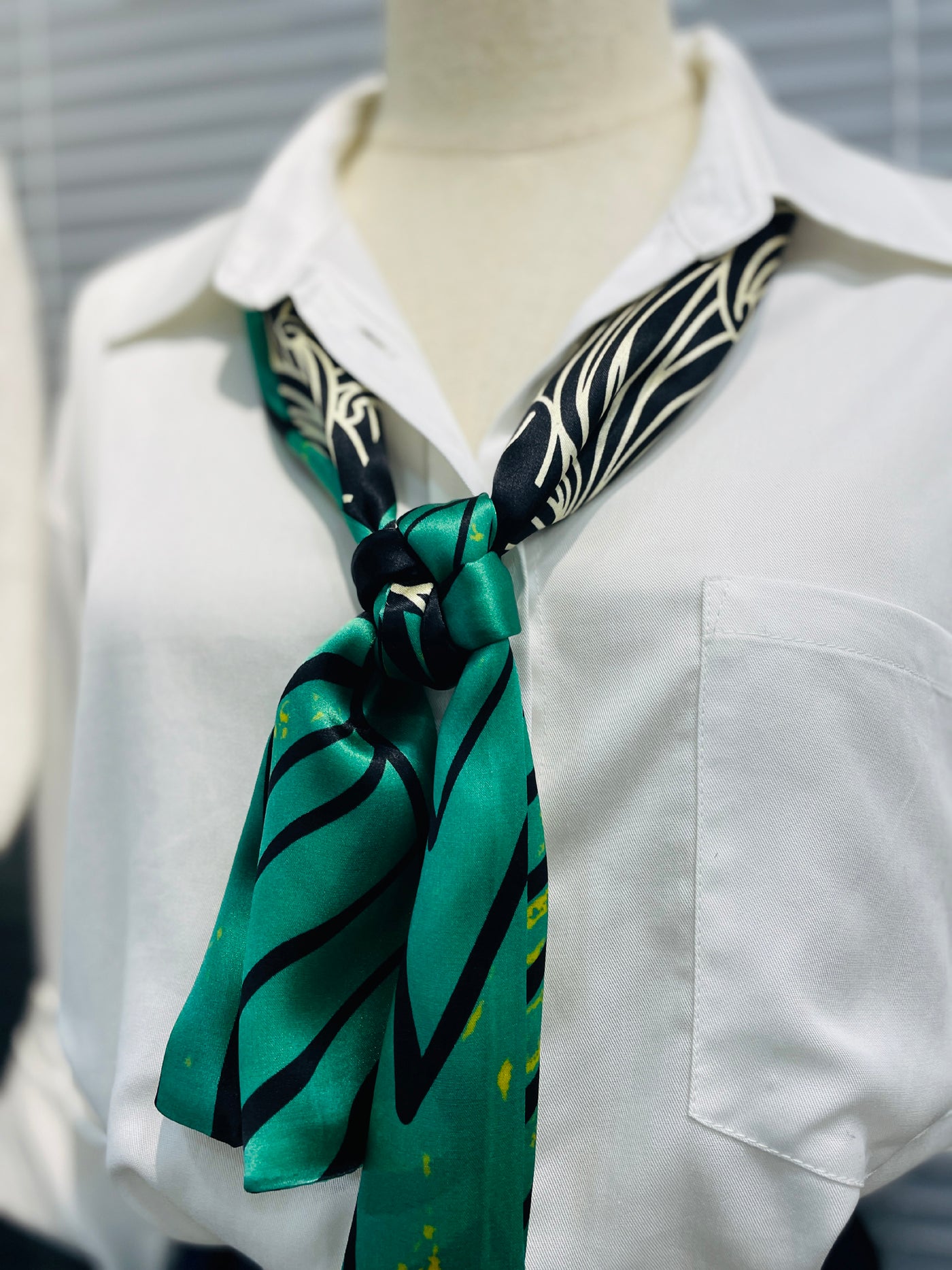 BREEZE NOUTHERLY Women's 100% Pure Mulberry Silk Scarf Double Sided Rectangle Tie Head Neck Waist Strip-17X150 Black Green Geometric