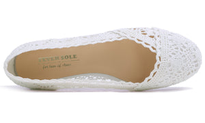 Feversole Round Toe Lace Ballet Crochet Flats Women's Comfy Breathable Shoes White Knit Crochet