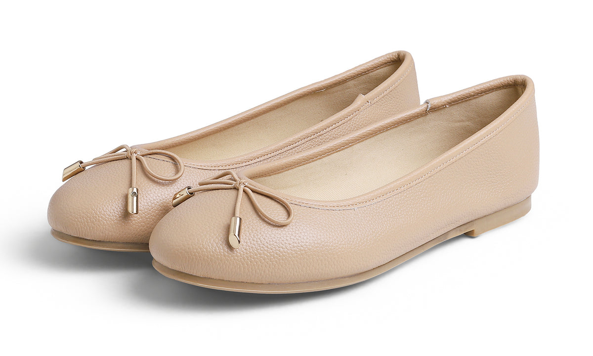 Feversole Women's Soft Cushion Comfort Round Toe Metal Trim Fashion Ballet Flats Walking Shoes Grain Vegan Leather