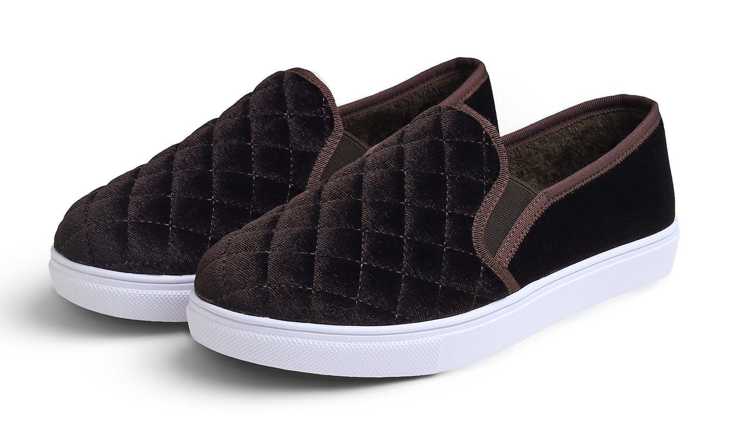 Feversole Women's Casual Slip On Sneaker Comfort Quilted Loafer Flats Velvet Quilted