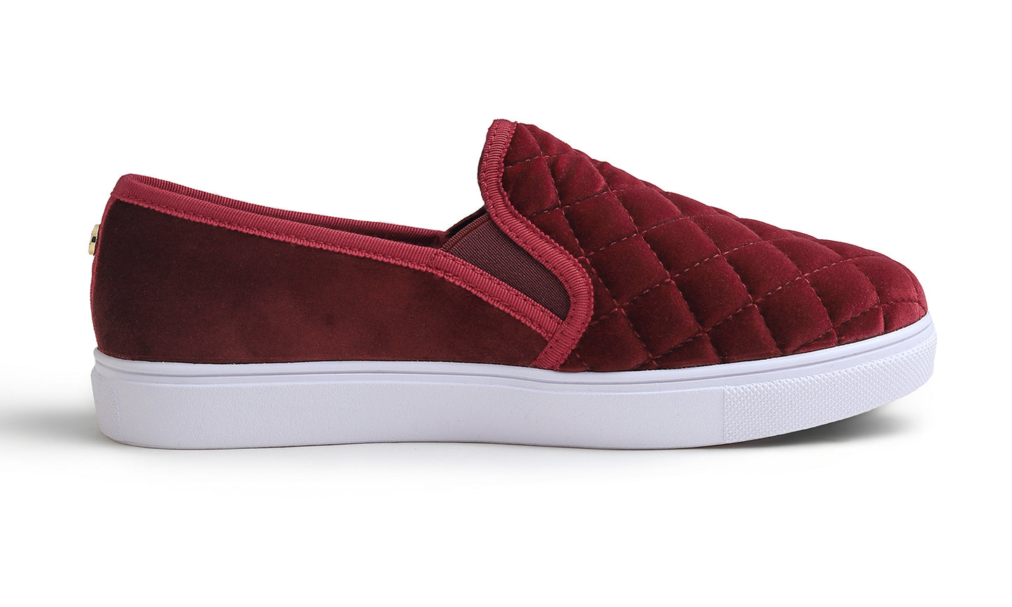 Feversole Women's Casual Slip On Sneaker Comfort Quilted Loafer Flats Velvet Quilted