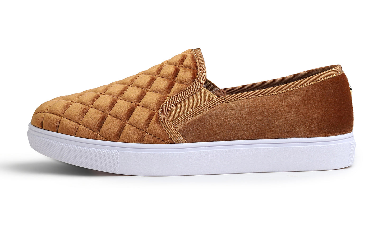 Feversole Women's Casual Slip On Sneaker Comfort Quilted Loafer Flats Velvet Quilted