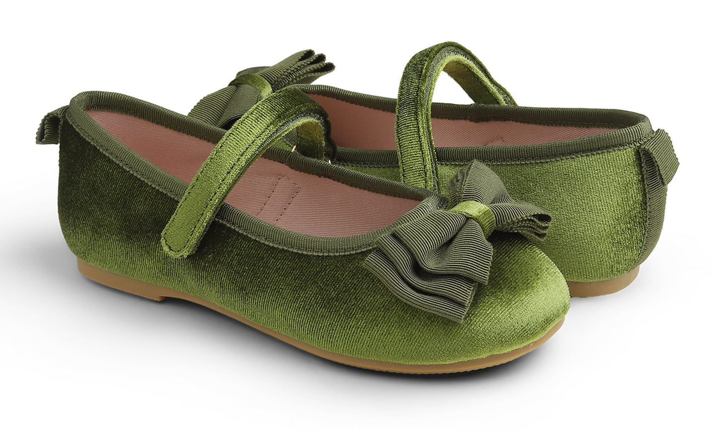 Feversole Girls Cute Dress Mary Jane Shoes Bow Tie Sunday Holiday Ballet Flats Velvet With Tri Bow