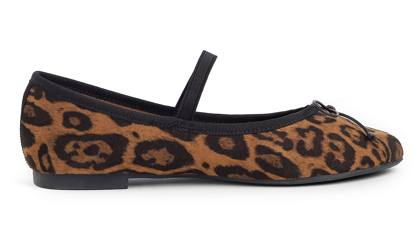 Feversole Women's Soft Cushion Padded Comfort Round Toe Mary Jane Elastic Fashion Ballet Flats Walking Shoes Leopard Faux Suede