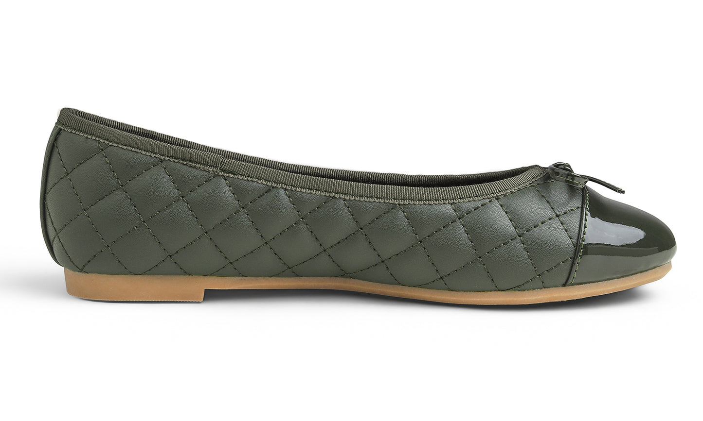 Feversole Women's Bow Tie Fashion Dress Slip On Shoes Round Toe Ballet Flat Quilted Toe Cap