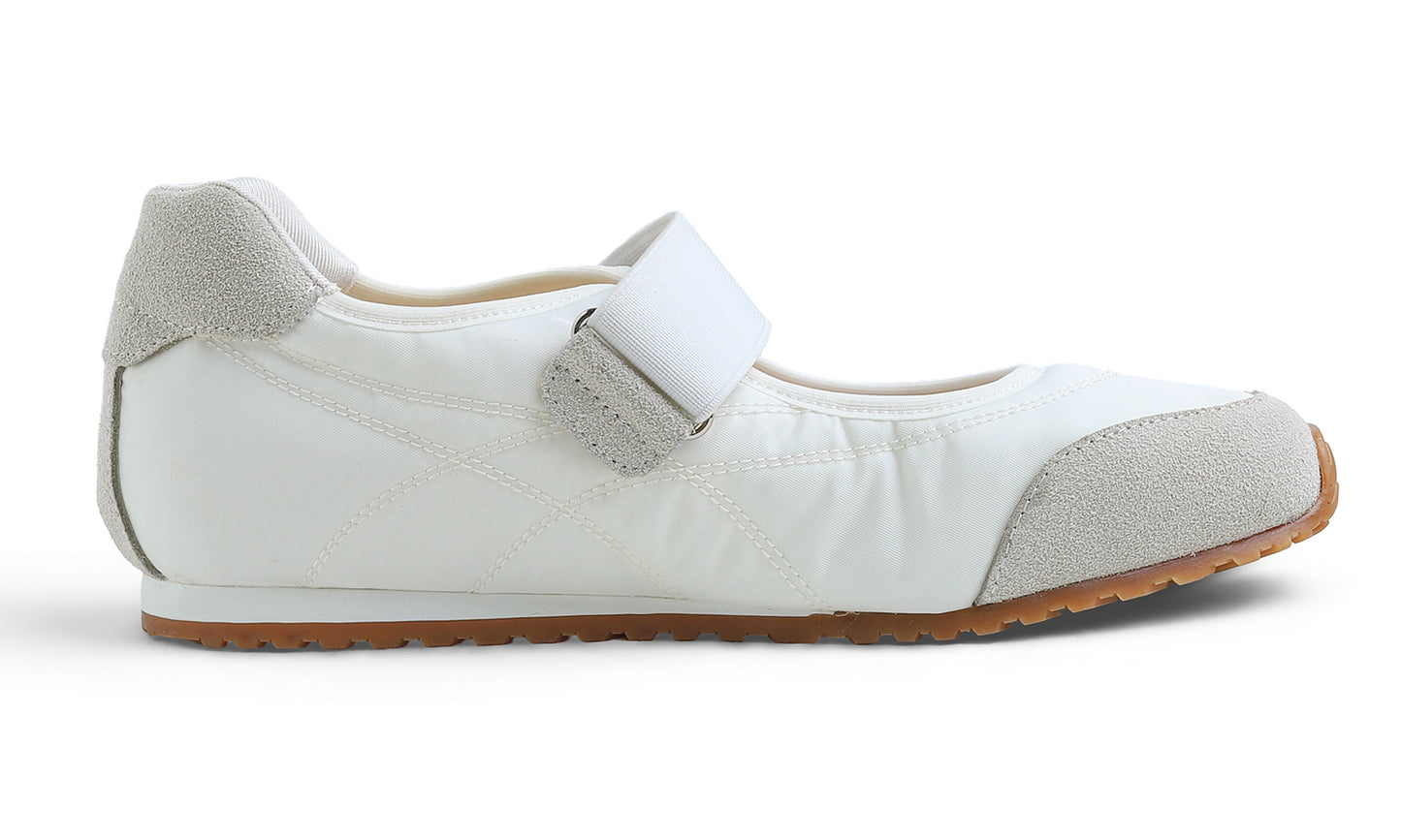 Feversole Sneaker - White