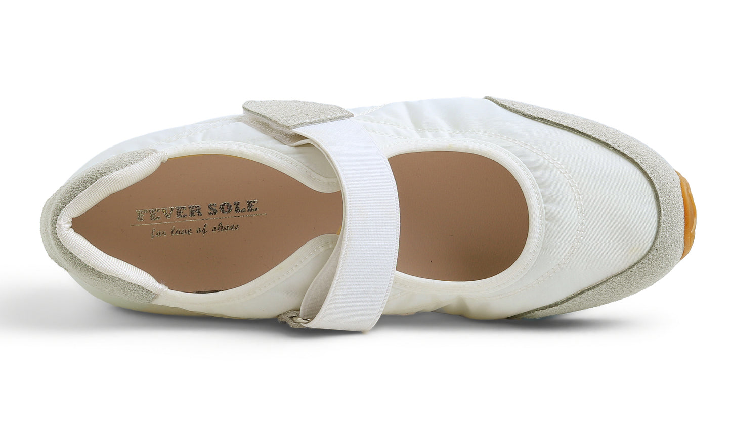 Feversole Sneaker - White