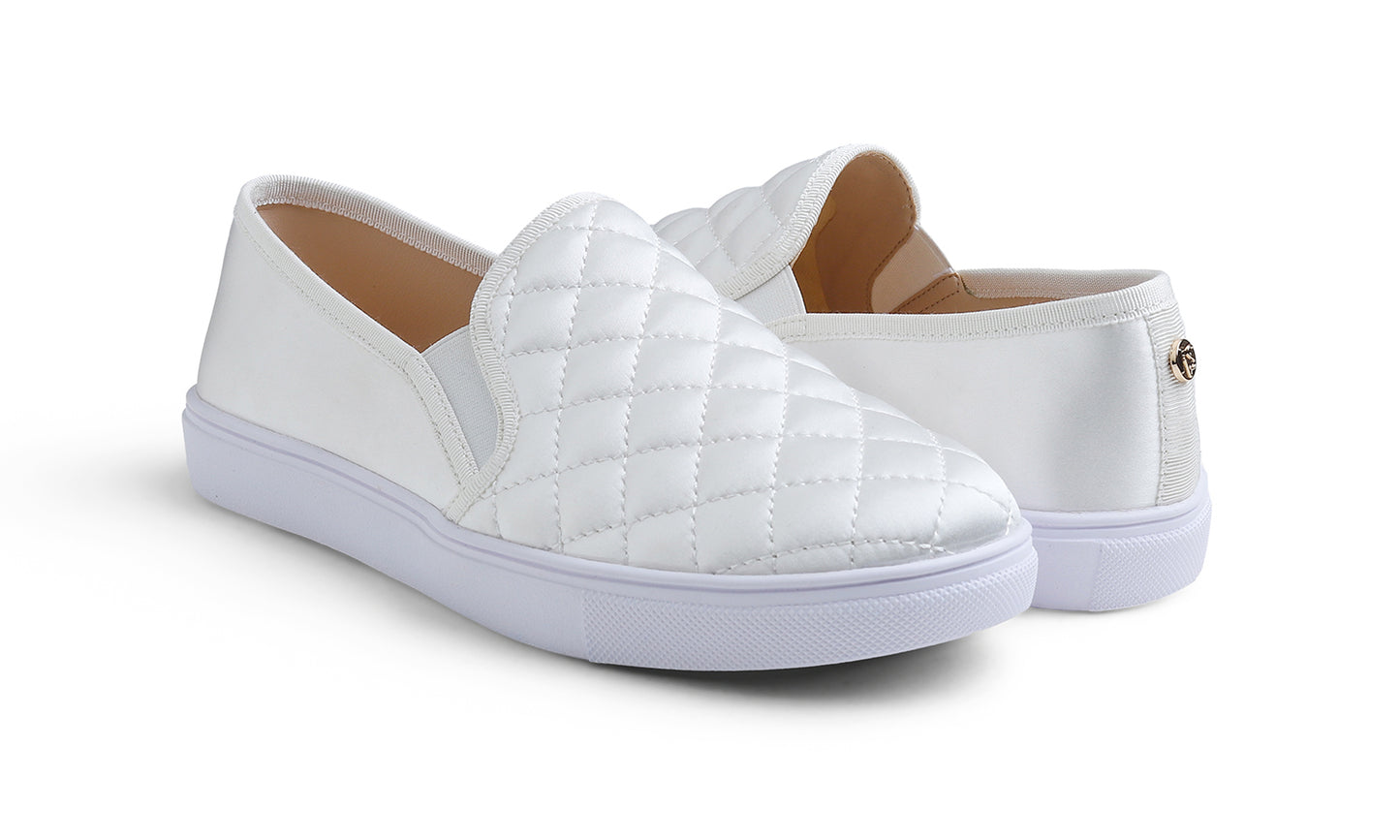 Feversole Loafer - White