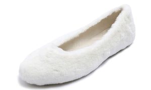 Feversole Women's Fashion Round Toe Puffy Warm Comfort Home Indoor Winter Soft Ballet Slippers White Plush